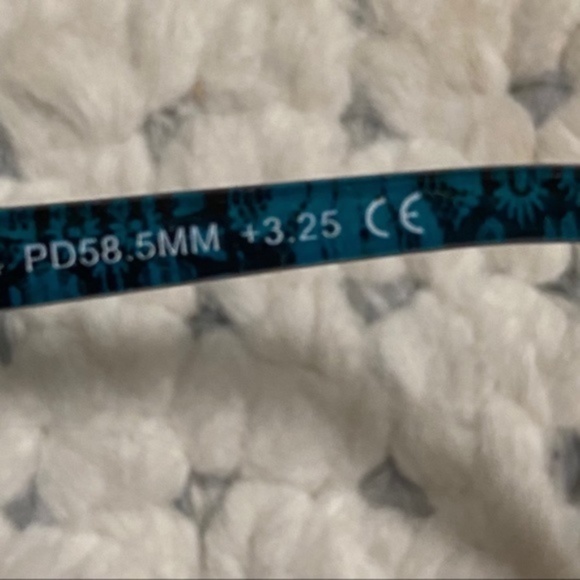 Foster Grant Blue Readers Reading Eyeglasses +3.25 - Picture 4 of 6